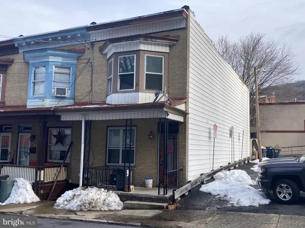 623 W Arch St, Pottsville, PA 17901