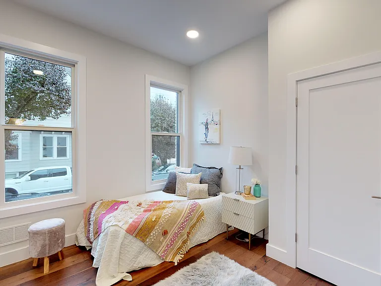 200 Shippen St #1 — Photo 6