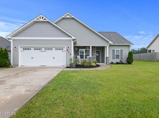 418 Old Stage Rd, Richlands, NC 28574