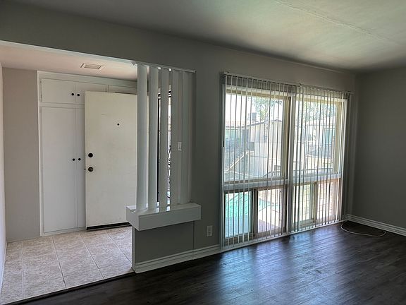 2nd image of 10242 Darby Ave