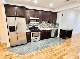 93 N Walnut St #207, East Orange, NJ 07017
