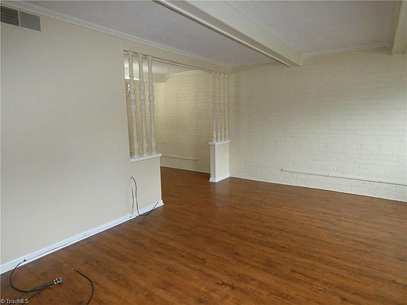 4th image of 1829 Johnson St #E