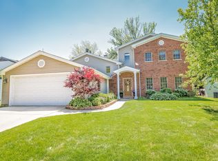 801 Lehigh Ln, Buffalo Grove, IL 60089
