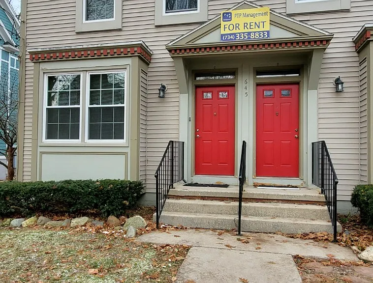 645 N 4th Ave #B — Photo 9