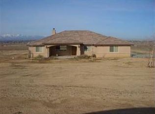 9652 Iroquois Rd, Apple Valley, CA 92308