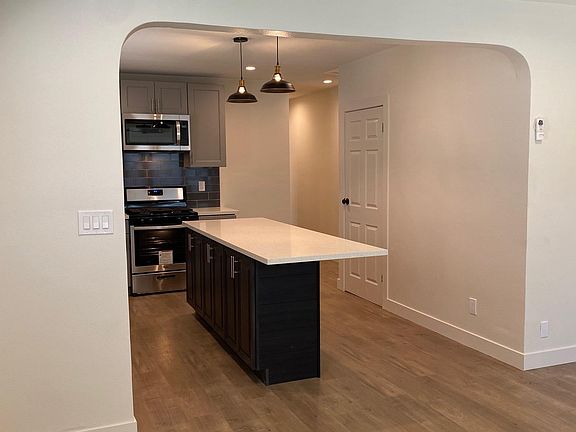 5th image of 127 S Avenue 54 #127