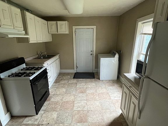 3rd image of 523 N 11th St #4EEE75380