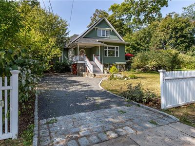 525 Wynnewood Rd, Pelham, NY, 10803