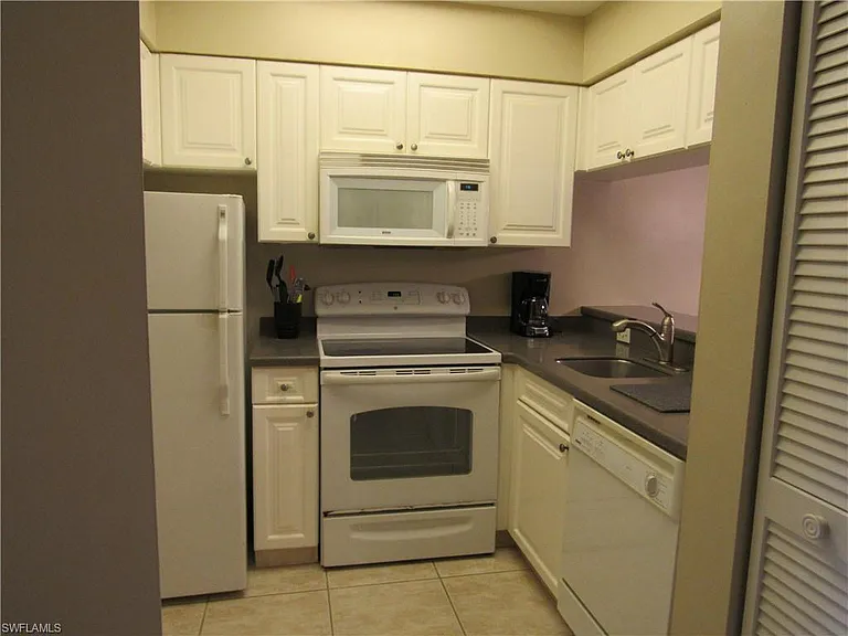 3323 Olympic Dr #716 — Photo 6