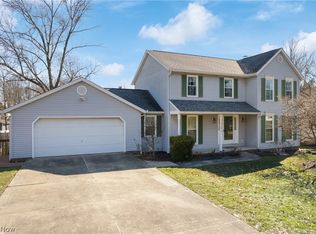 6496 Sandava Ave NW, Canton, OH 44718