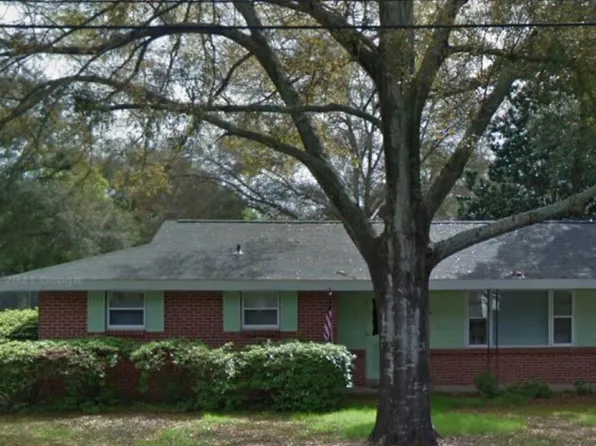 12 Magnolia Dr, Mary Esther, FL 32569