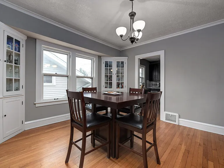 2032 Marlowe Ave — Photo 6