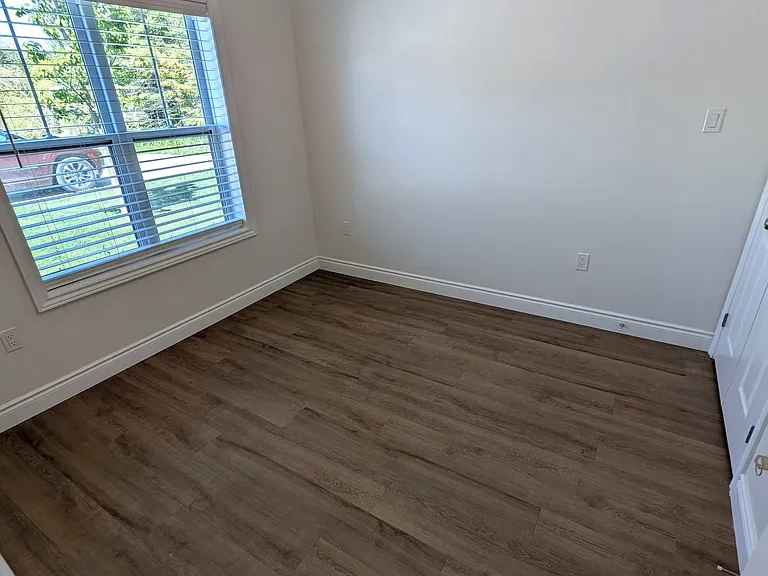 775 Campbell Ave #11 — Photo 13