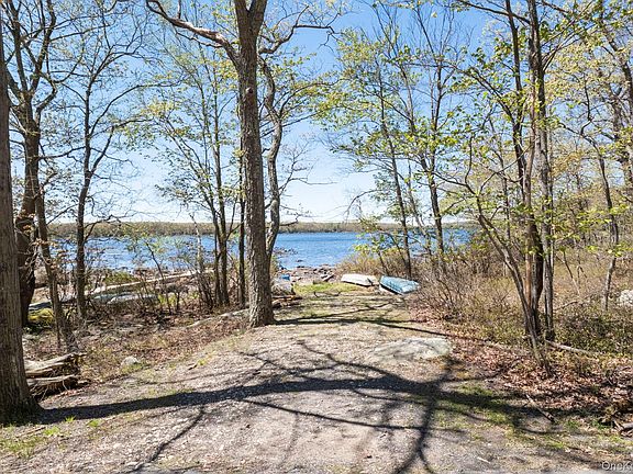 2nd image of Wolf Pond Road
