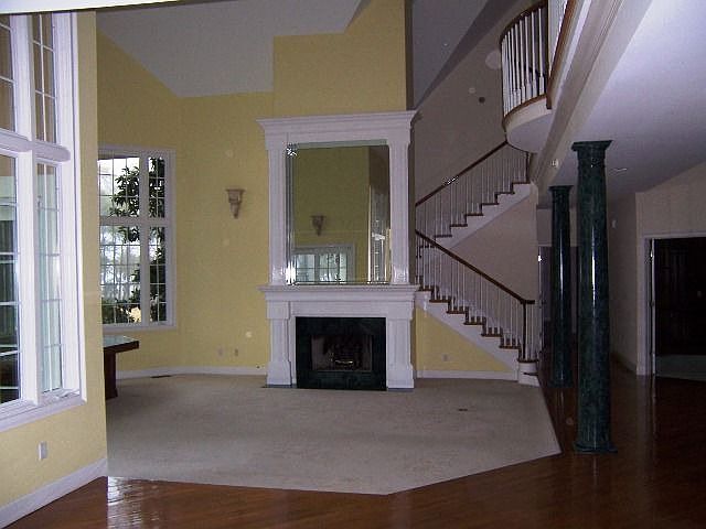 2nd image of 2721 Oaklawn Ave