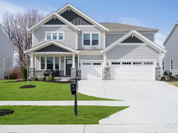 19966 Chatham Green Dr, Westfield, IN 46074