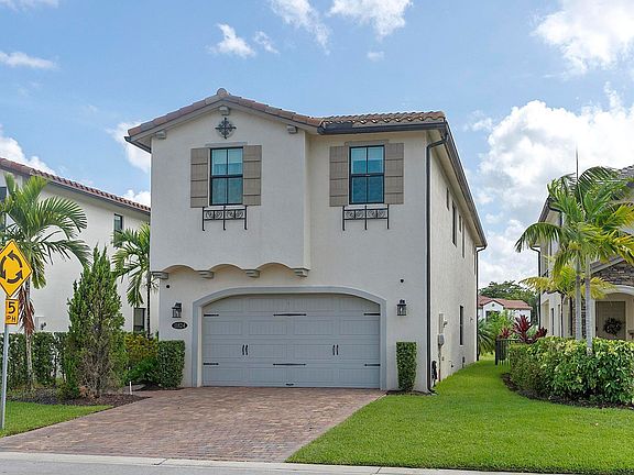 2nd image of 11824 SW 13th Court