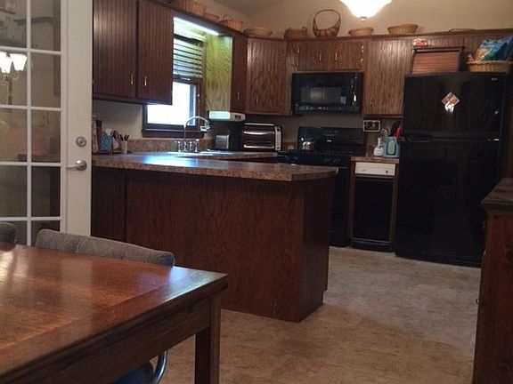 5th image of 28 Seminara Cir