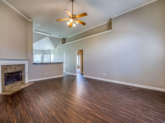 4th image of 5566 Brook Shade Ln