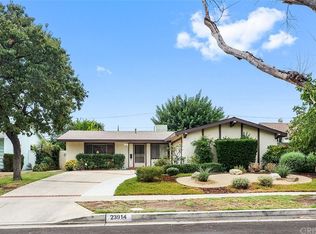 23914 Hartland St, West Hills, CA 91307