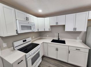 1205 62nd Ave E, Bradenton, FL 34203