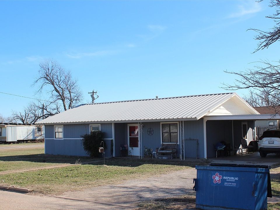 520 W Houston, Munday, TX 76371 Zillow