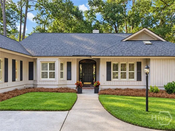 2 Gossamer Lane, Savannah, GA 31411