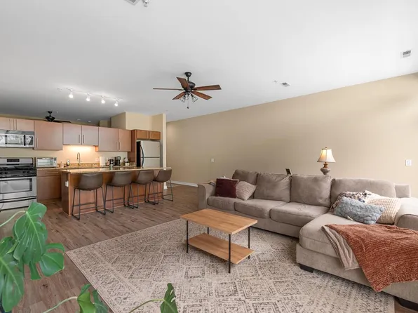 1902 North Commerce STREET #102, Milwaukee, WI 53212