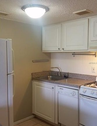4th image of 103 Oyster Bay Cir APT 310