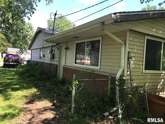 3rd image of 214 S Glenview Dr