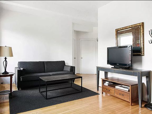 2nd image of 10 Christopher St APT 5E