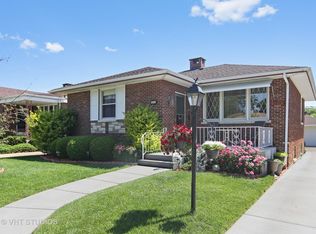 2251 Hawthorne Ave, Westchester, IL 60154