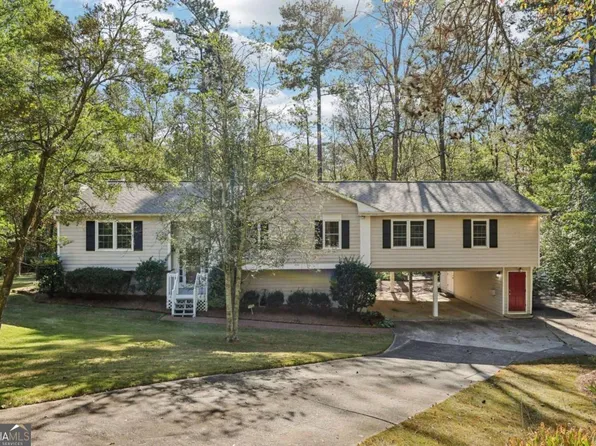 338 Westover Dr, Woodstock, GA 30188