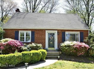 10207 Oldfield Dr, Kensington, MD 20895