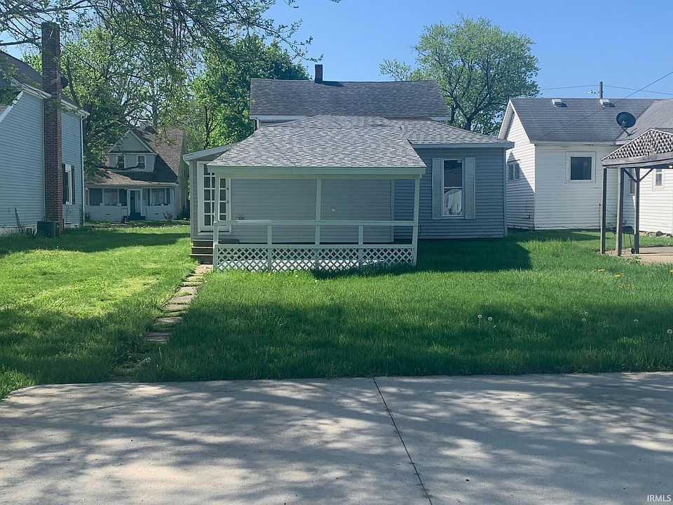 1030 Middlebury St, Elkhart, IN 46516 MLS 202319676 Zillow