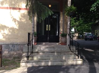 731 Linden Ave APT 4, Elgin, IL 60120