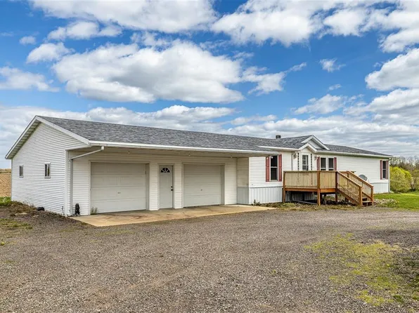 W12882 E Fees Rd, Alma Center, WI 54611