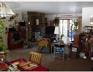 3rd image of 725 Crestwood Dr