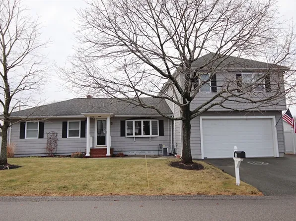 5 Trudy Ter, Canton, MA 02021