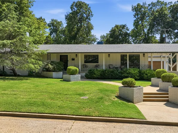 2450 E 32nd St, Tulsa, OK 74105