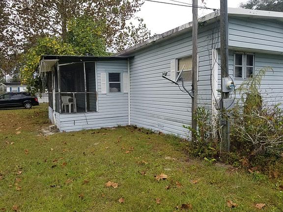 5th image of 257 SE Faye Ln