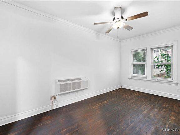 4th image of 3111 N Clifton Ave #505