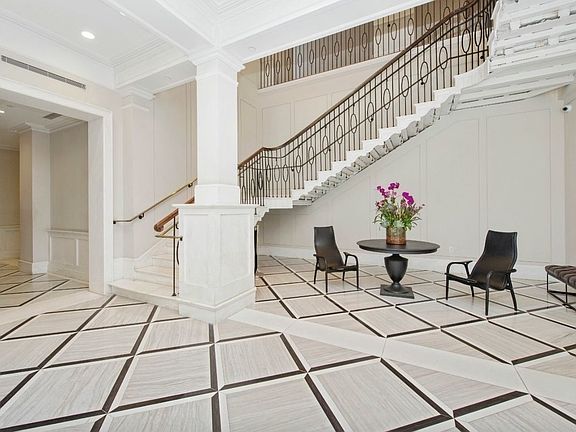 5th image of 154 W 70th St #3X