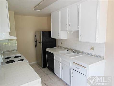 5th image of 1641 Pentecost Way Unit 8
