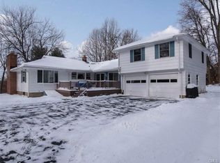 1580 James Farm Rd, Stratford, CT 06614