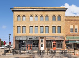 1201 2nd St, Perry, IA 50220