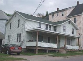 10 Winsor St, Jamestown, NY 14701