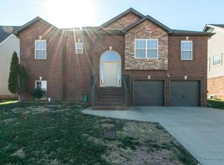 1562 Cobra Ln, Clarksville, TN 37042