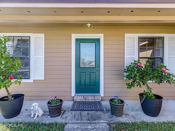 2nd image of 10836 Carrington Ct
