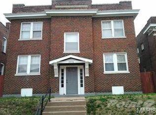 3534-3536 Giles Ave, Saint Louis, MO 63116